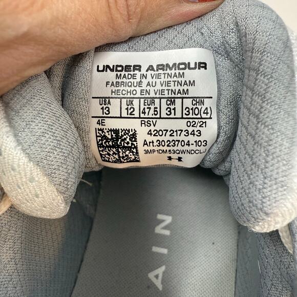 Under Armor Cross Trainers Men's 13 Charged Commit Tr 3 Cross Trainer White EUC - Picture 10 of 10